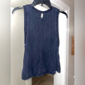 Free People Intimately Navy washed flowy tank XS